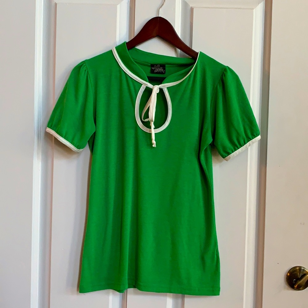 Kelley green tie neck top